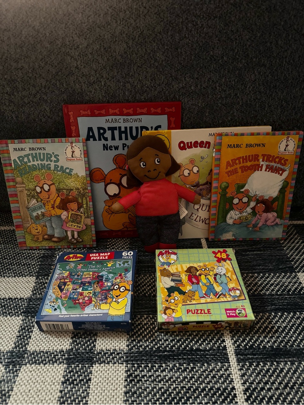 ARTHUR BUNDLE | 2 Puzzles + 4 Books + Plush!